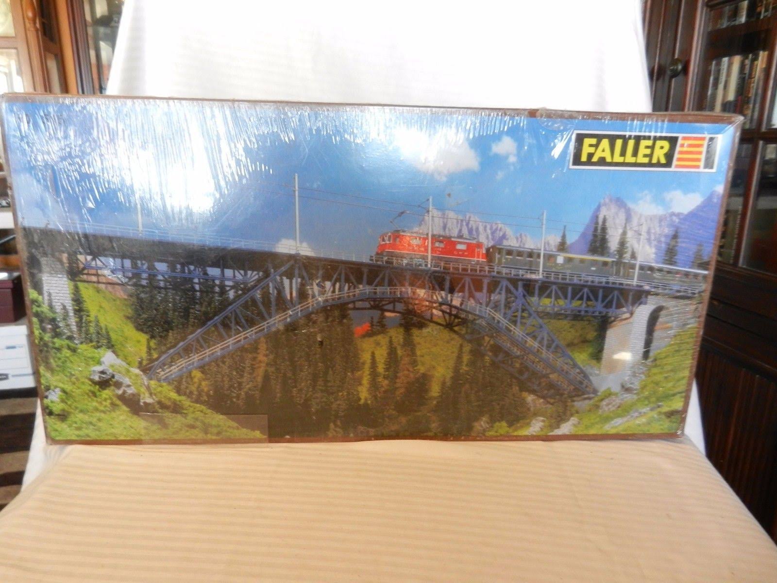 HO Scale Building Kit D439313