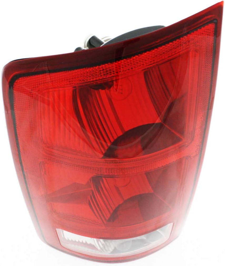 Driver Side Tail Light Pack of 2 Q718392