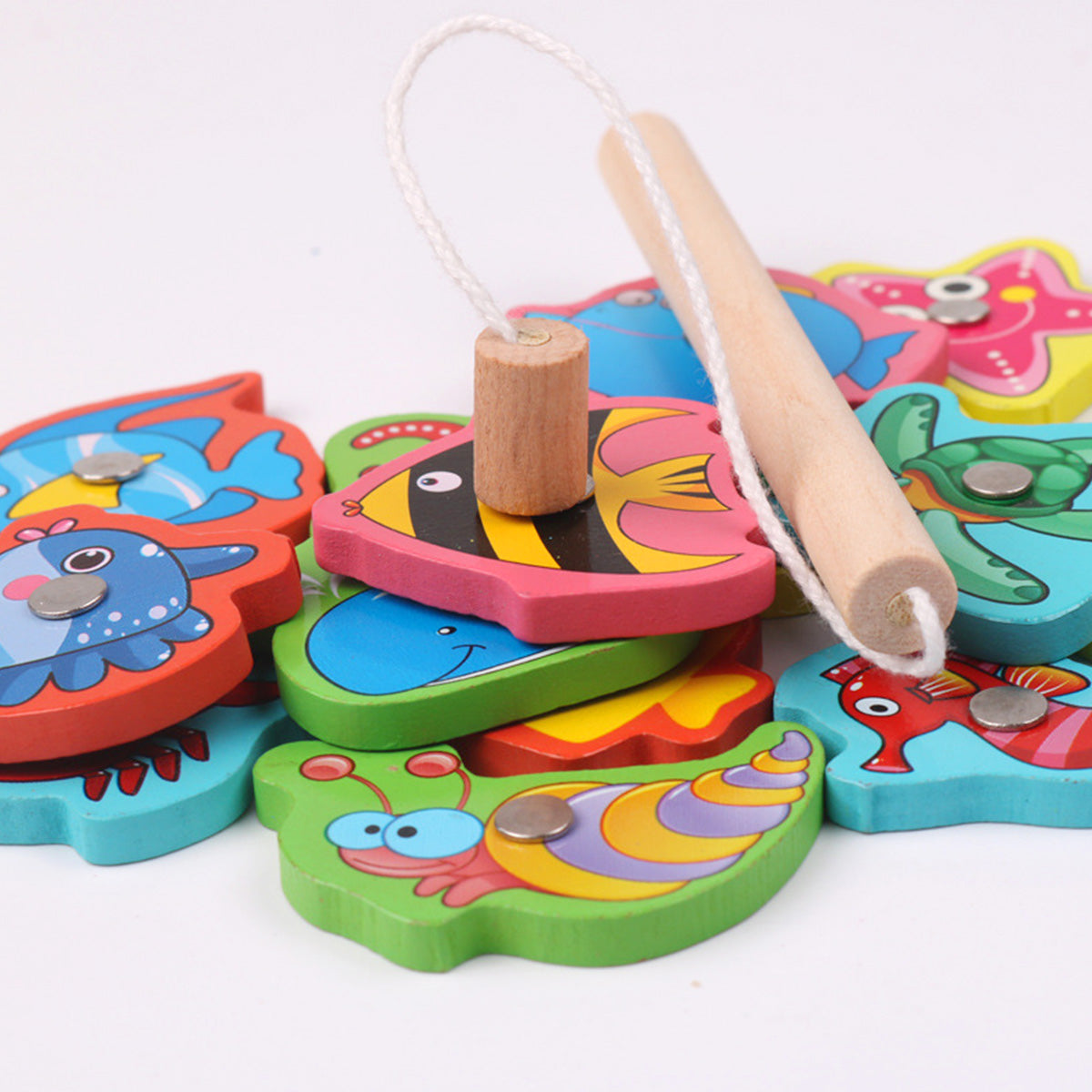 Magnetic Wooden Fishing Toy with Iron Box F90036
