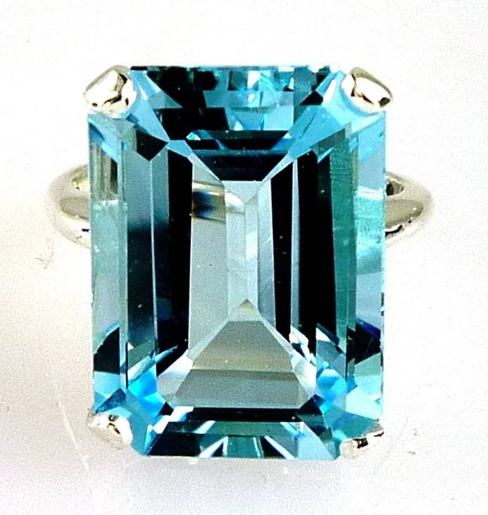 Emerald Cut Blue Topaz Ring 925 Sterling Silver 17.95 Carats K51856