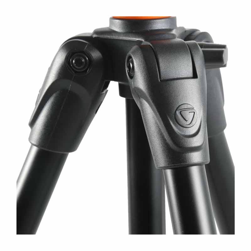 Aluminum Tripod with Pan Head Q926