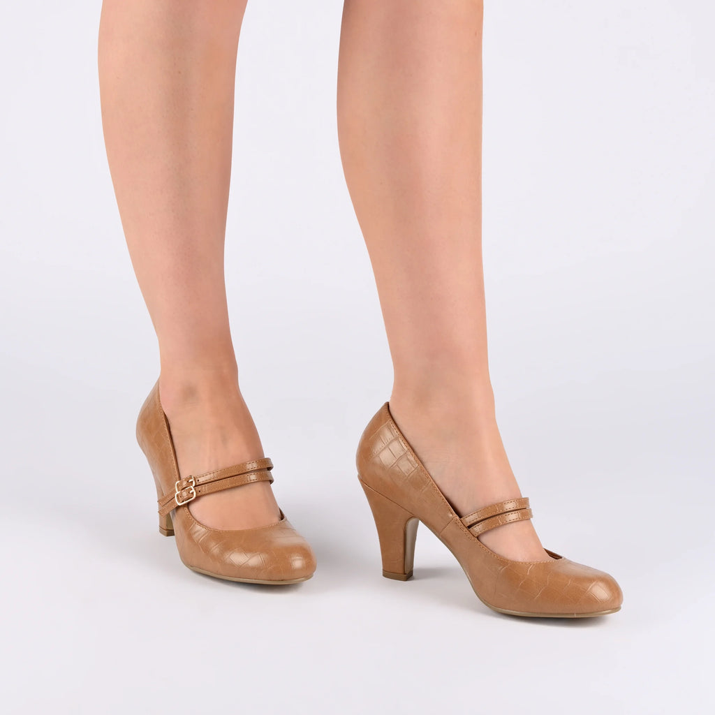 Wide Width Round Toe Block Heel Mary Jane Pumps S63664