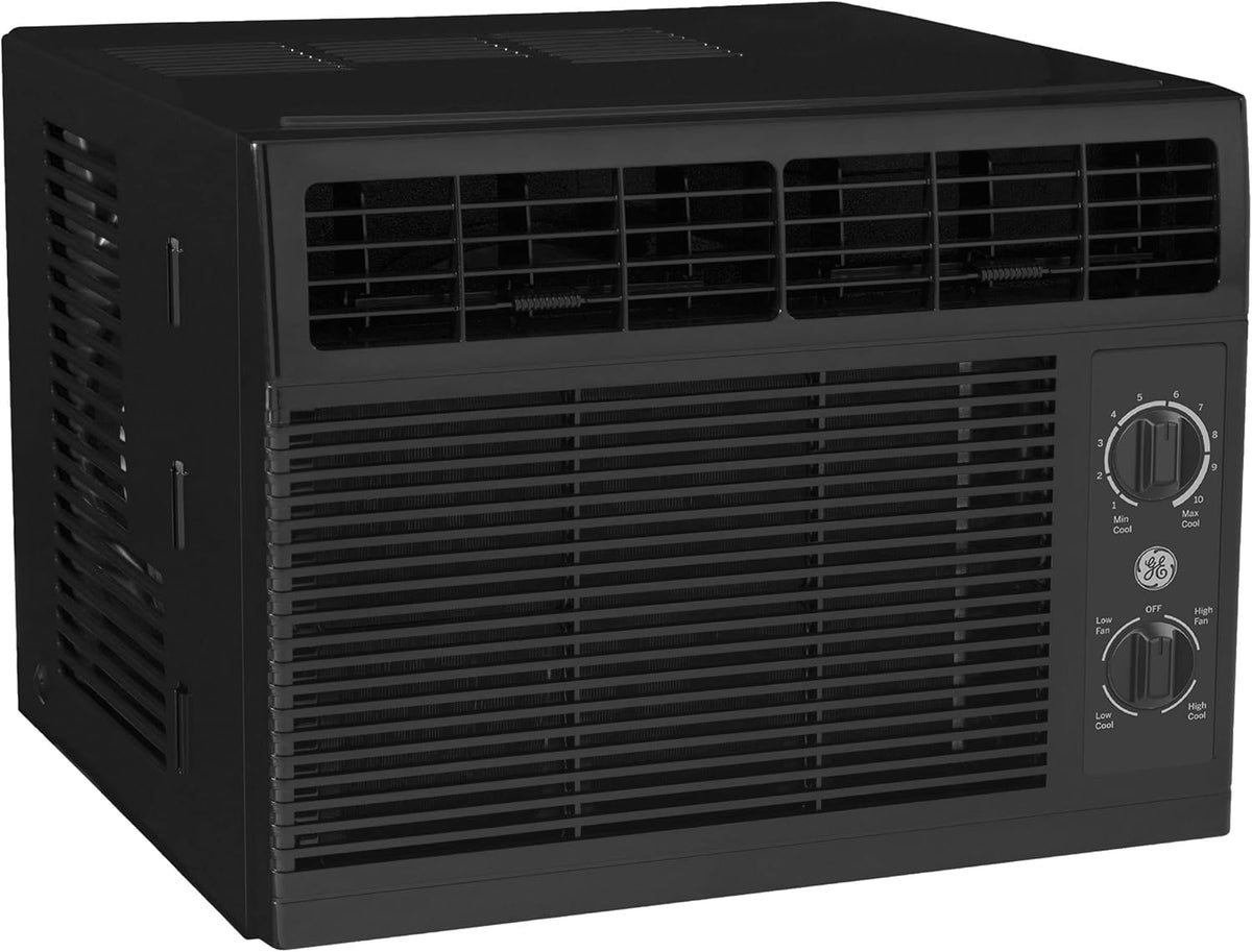 5000 BTU White Window Air Conditioner Z5914