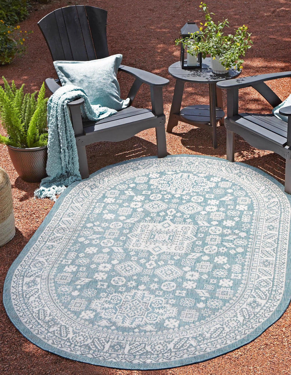 Aqua/Ivory Oval Indoor/Outdoor Aztec Rug U24136