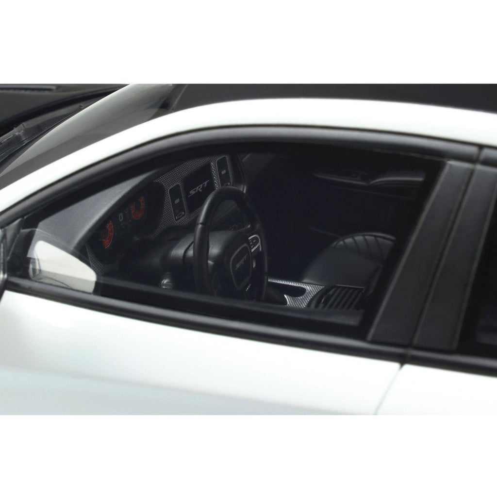 White 1/18 Dodge Charger SRT S8701