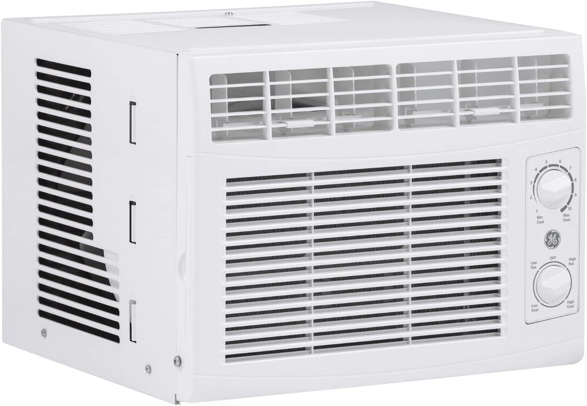 5000 BTU White Window Air Conditioner Z5914