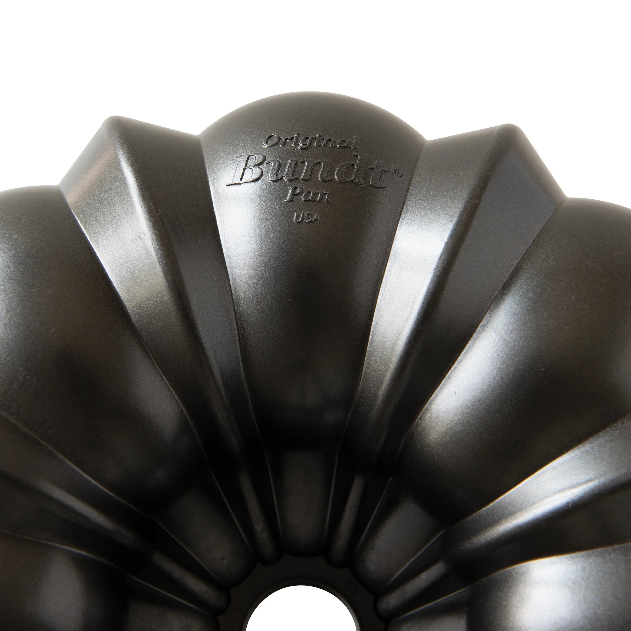 ProCast Aluminum Nonstick 12 Cup Bundt Pan, Graphite Silver, 10.5" x 10.5" x 3.8" L2031