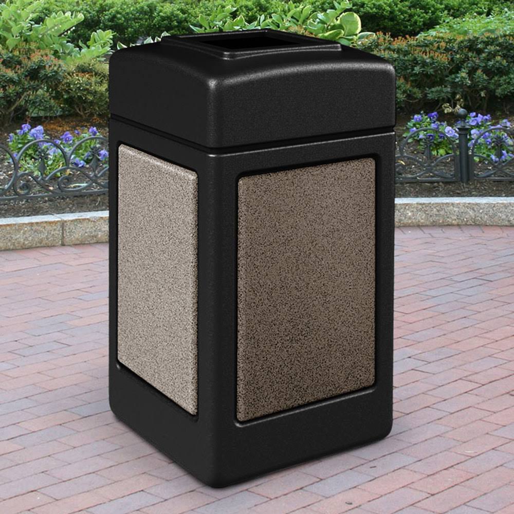 Black 42 Gallon Trash Can P98757