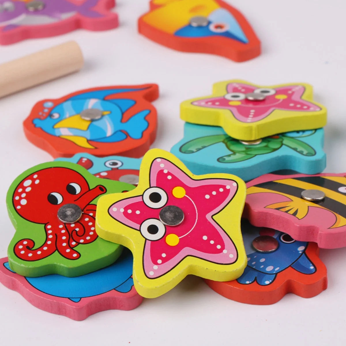 Magnetic Wooden Fishing Toy with Iron Box F90036