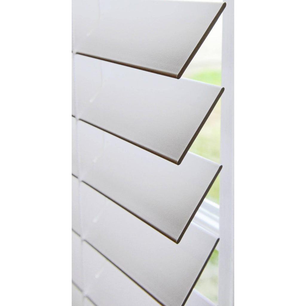 White Cordless Faux Wood Blind L847