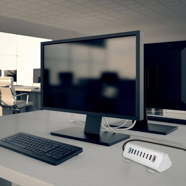 USB-C to 9 Port USB-A / USB-C Hub & Charger I689075