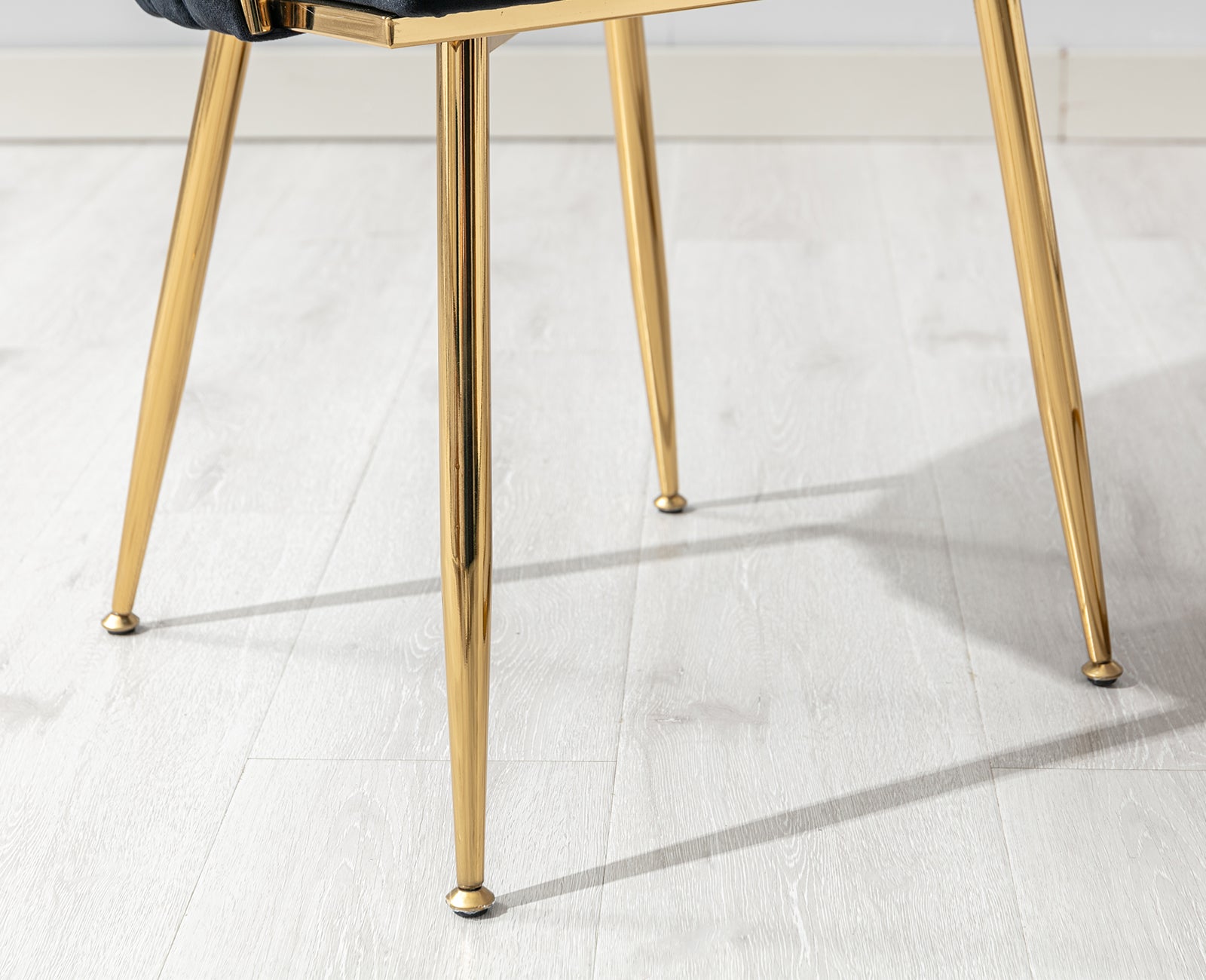 Black Velvet Upholstered Dining Chair Set of 2 with Metal Legs Z749098