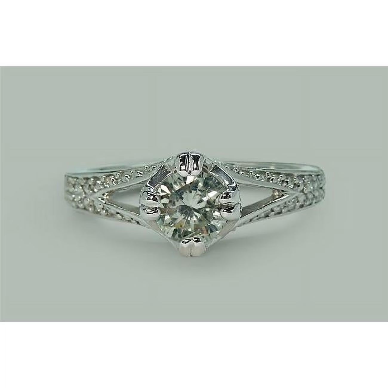 Split Shank Diamond Solitaire Engagement Ring U20380